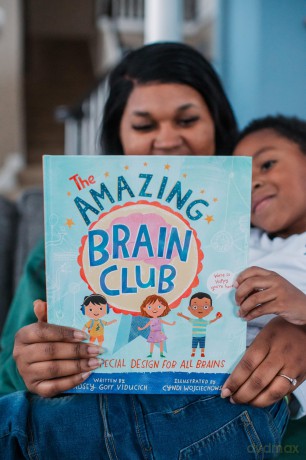 Amazing Brain Club Hb [KSIĄŻKA]