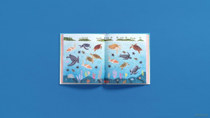 An Ocean Lovers Sticker Book [KSIĄŻKA]