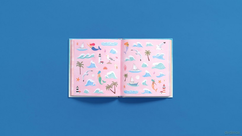 An Ocean Lovers Sticker Book [KSIĄŻKA]
