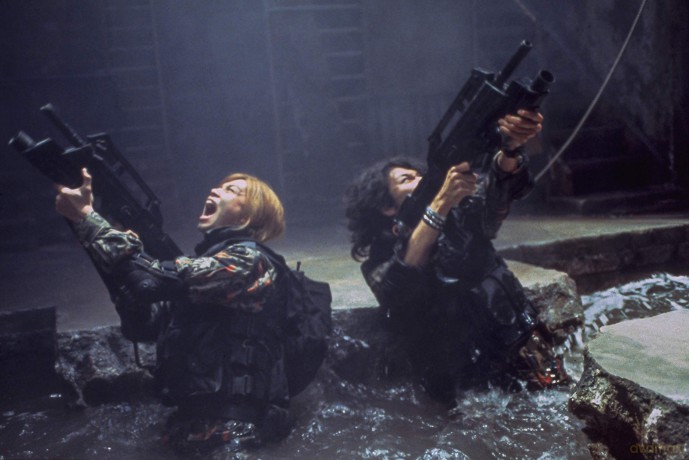 Battle Royale 2-Requiem: Revenge Cut-3-D [3xBlu-Ray]