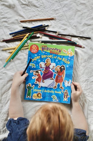 Beginners Bible Super Her [KSIĄŻKA]