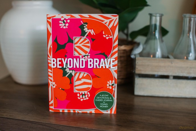 Beyond Brave [KSIĄŻKA]