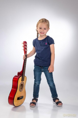 BGB Holzgitarre mit 6 Saiten, 75cm