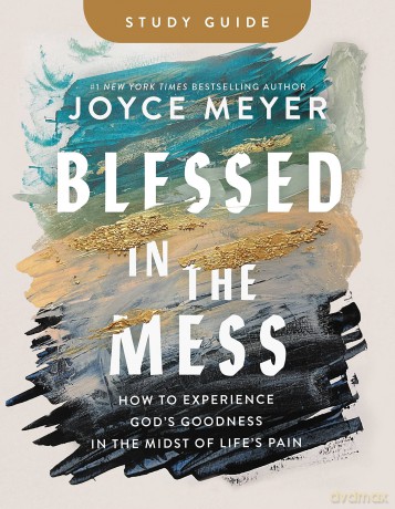 Blessed in the Mess Study Guide [KSIĄŻKA]