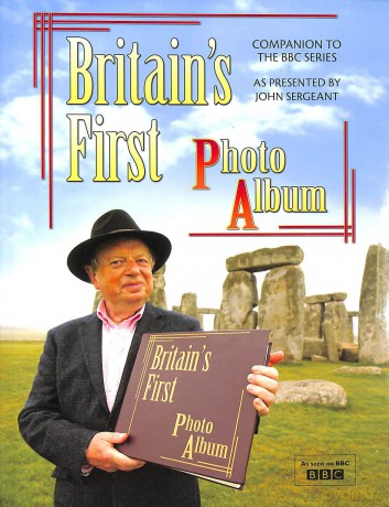 Britains First Photo Album [KSIĄŻKA]