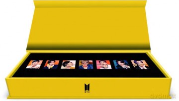 Bts: Butter: Keychain Set