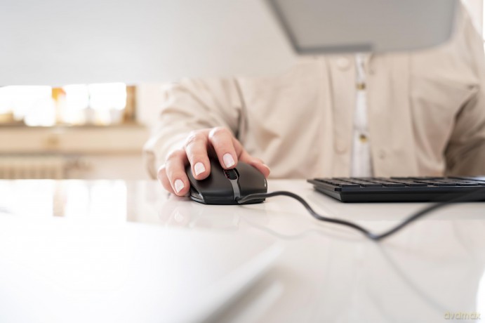 CHERRY GENTIX 4K Maus kabelgebunden