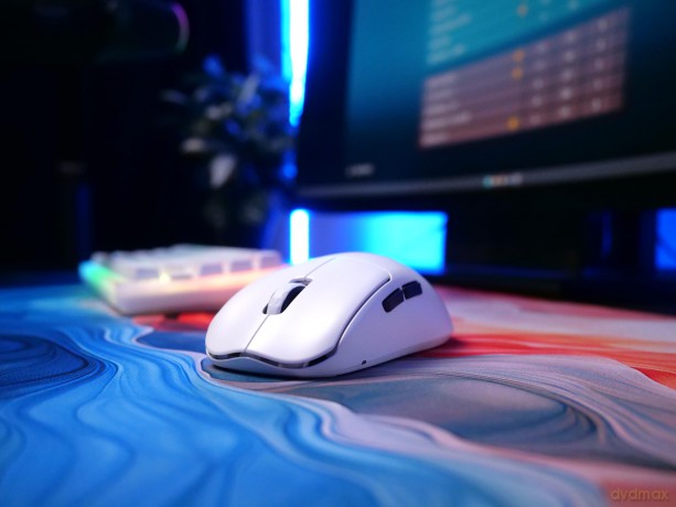 CHERRY XTRFY M68 Pro Wireless, WHITE Wir