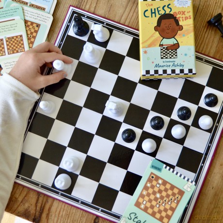 Chess Box of Tips [KSIĄŻKA]