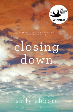 Closing Down [KSIĄŻKA]