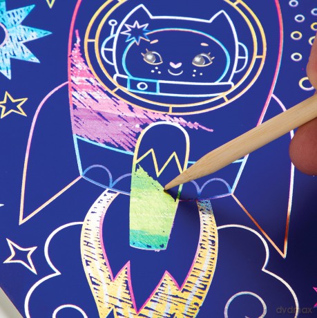 Cosmic Galaxy Scratch Sparkle Art Activity Kit [KSIĄŻKA]