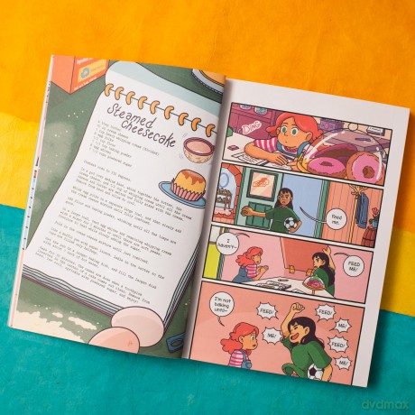 Crumble A Graphic Novel [KSIĄŻKA]