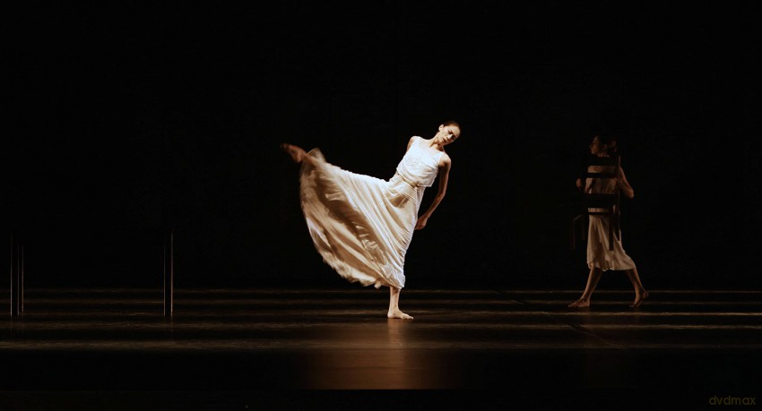 Dancing Pina [DVD]