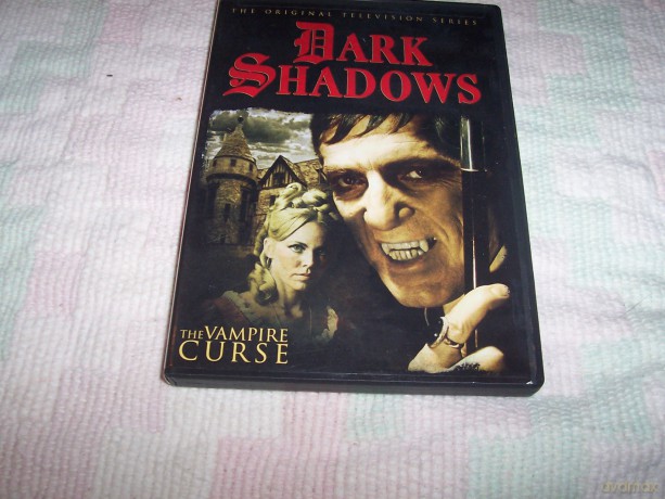 Dark Shadows: Curse Of The Vampire [DVD]