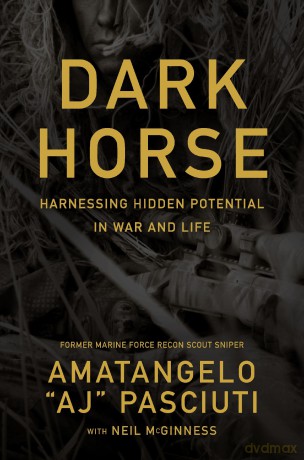 Darkhorse Hb [KSIĄŻKA]