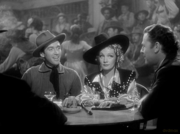 Destry Rides Again [DVD]
