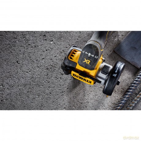 DEWALT Akku-Multimaterialschneider 76mm.