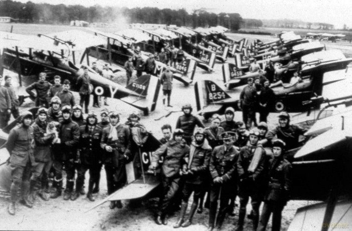 Die deutschen Flugzeuge des Zweiten Weltkrieges (4 DVDs) [4DVD]