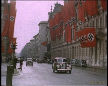 Die Welt Der Dreissiger In Farbe [2DVD]