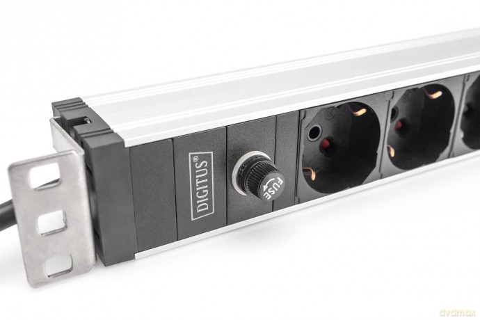 DIGITUS 8-Fach Steckdosenleiste 1HE PDU,