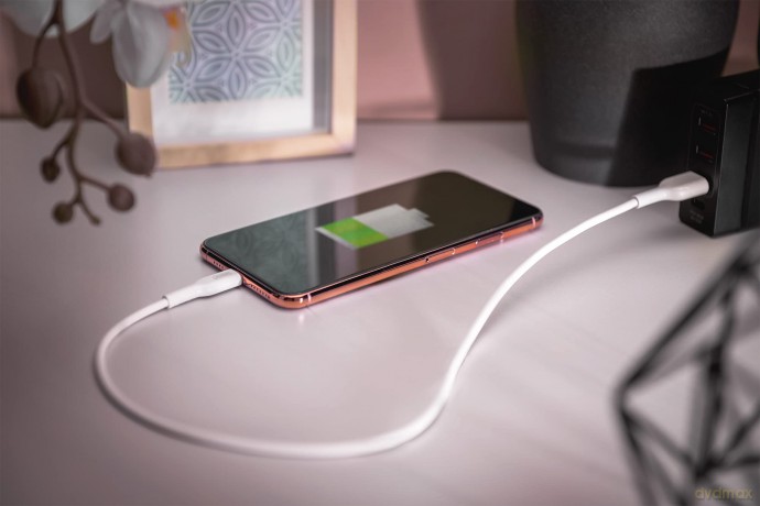 DIGITUS Apple Lade-/Datenkabel, 8pin - U
