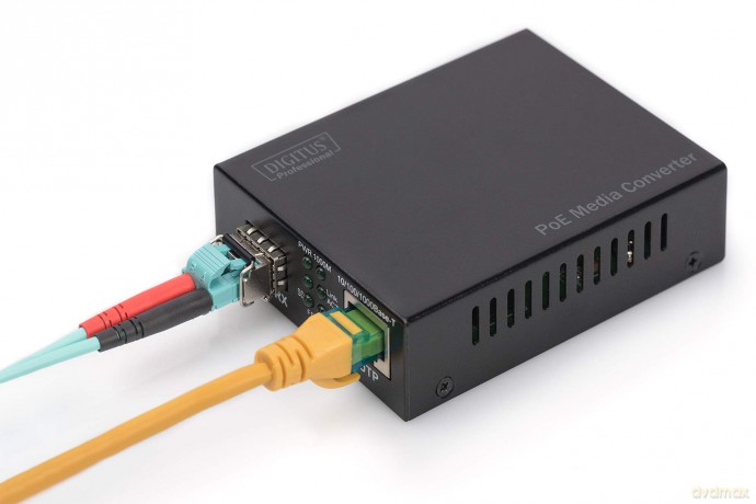 DIGITUS Konverter Gigabit PoE Media SFPR