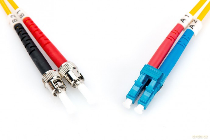 DIGITUS LWL Patchkabel LC -> ST 3.00m Si