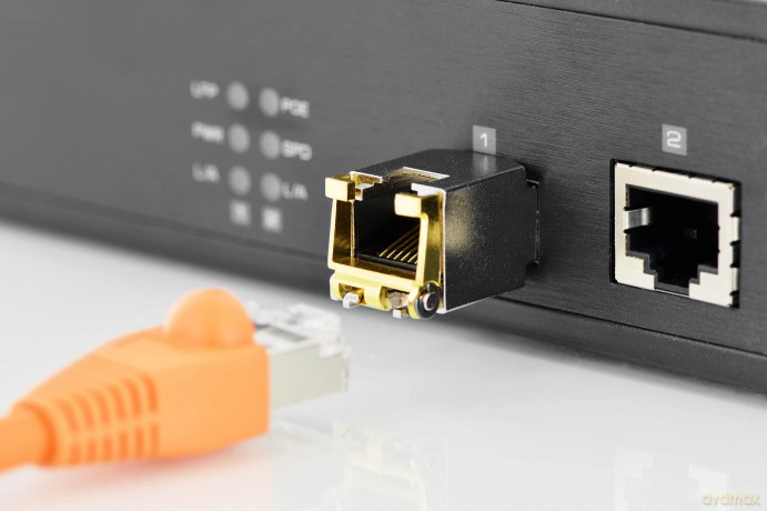 DIGITUS Modul SFP Kupfer RJ45 1.25Gpbs 1