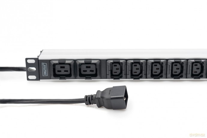 DIGITUS PDU 1HE 8xC13 2xC19 Ausgnge