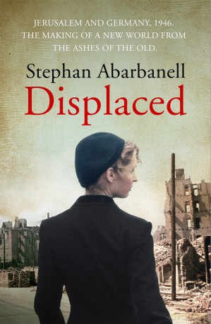Displaced [KSIĄŻKA]