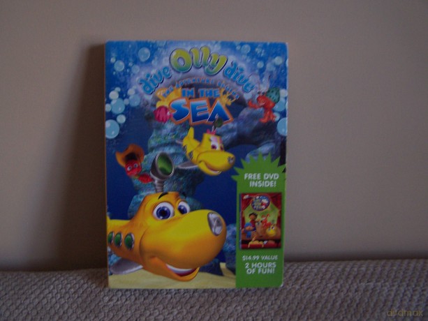 Dive Olly Dive: Adventures Begins In The Sea [DVD]