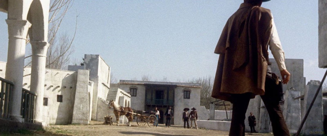 Django - Kreuze Im Blutigen Sand [DVD]