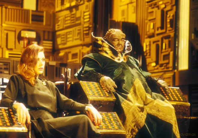 Doctor Who-Fnfter Doktor-Vier Vor Zwlf [2DVD]