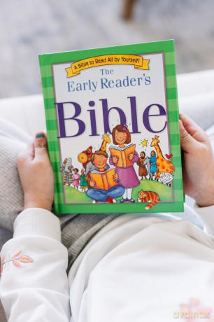 Early Readers Bible Hb [KSIĄŻKA]