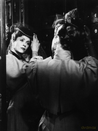Earrings Of Madame De [DVD]