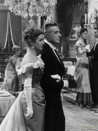 Earrings Of Madame De [DVD]