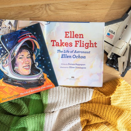 Ellen Takes Flight [KSIĄŻKA]
