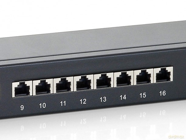 Equip Patchpanel 16x RJ45 Cat6 19" FTP