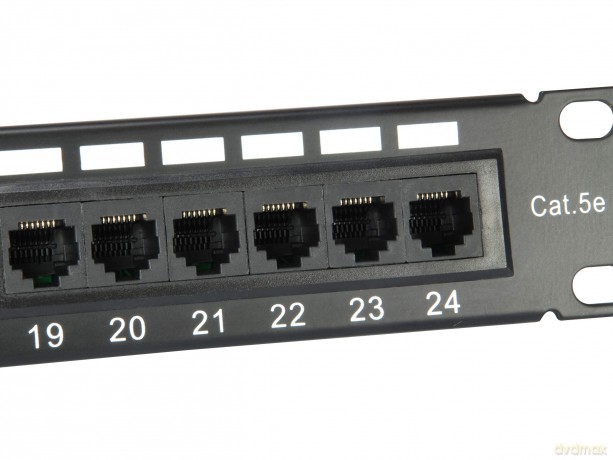 Equip Patchpanel 24x RJ45 Cat5e 19" UTP