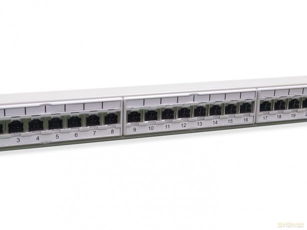 Equip Patchpanel 24x RJ45 Cat6A 19" FTP