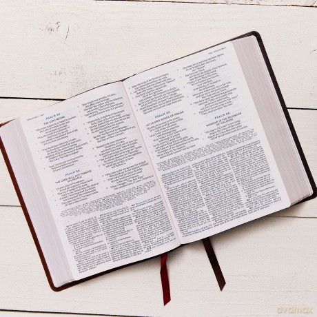 Esv Macarthur Study Bible Hb [KSIĄŻKA]