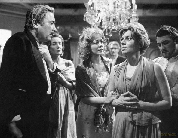 Exterminating Angel [Blu-Ray]