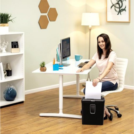 Fellowes P-30C Aktenvernichter mit Parti