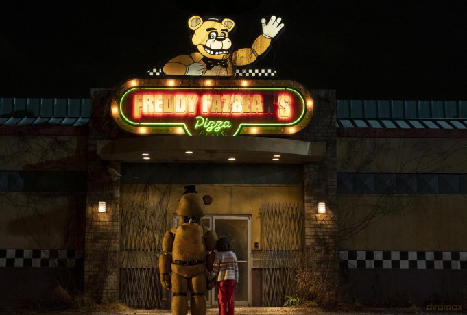 Five Nights At Freddy's (Night Shift Edition) [DVD]