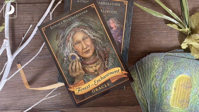 Forest Of Enchantment Oracle [KSIĄŻKA]