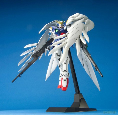 GUNDAM - MG Wing Gundam Zero Custom 1/10