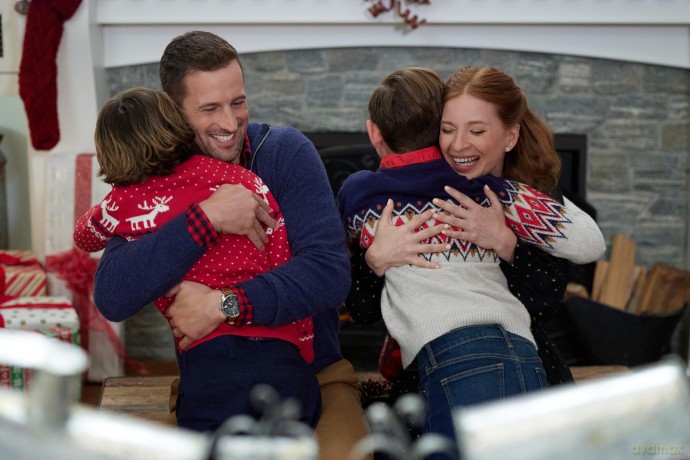 Hallmark 4-Movie Collection: (Ms Christmas Comes [2DVD]