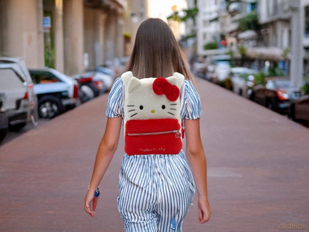 HELLO KITTY - Fur Backpack - 30x14x22cm