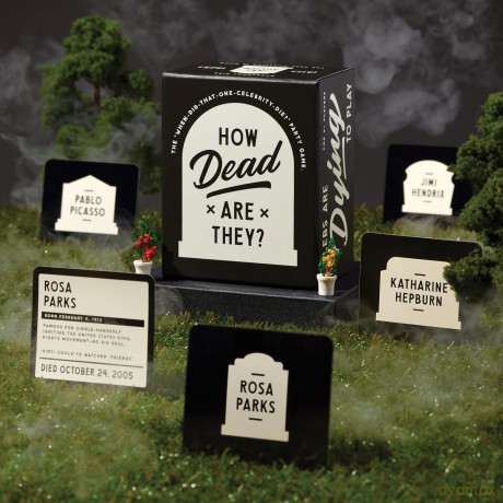 How Dead Are They Social Game [KSIĄŻKA]