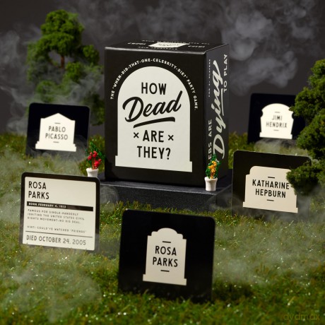 How Dead Are They Social Game [KSIĄŻKA]